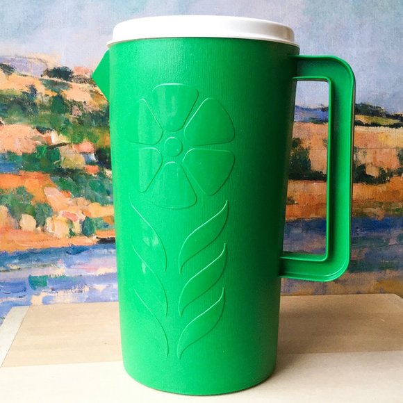 SOLD Vintage 70s Sterilite Plastic Pitcher - Picture 1 of 4